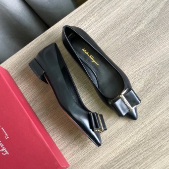 FERRAGAMO 페레가모 더블 보우 발레 플랫 01P335 715261