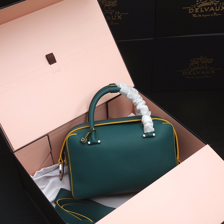 DELVAUX 델보 쿨박스(Cool Box) MM 백