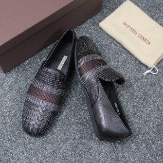 BOTTEGA VENETA 보테가베네타 소가죽 로퍼 611145VBSN03130