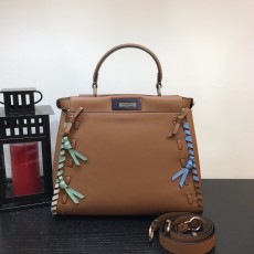 FENDI 펜디 피카부 미듐