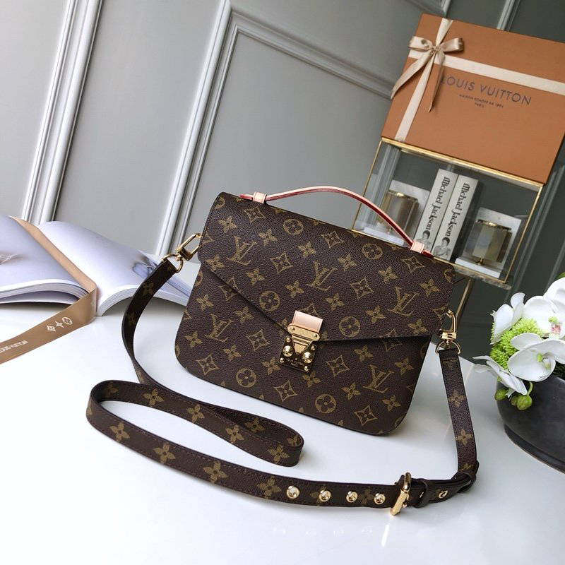 LOUIS VUITTON 루이비통 포쉐트 메티스 M44875