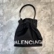 BALENCIAGA 발렌시아가 버킷백