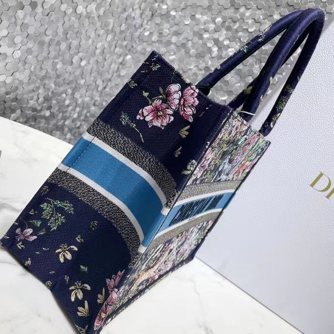 DIOR 디올