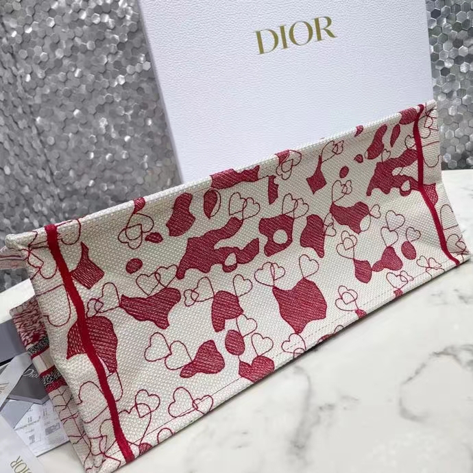 DIOR 디올