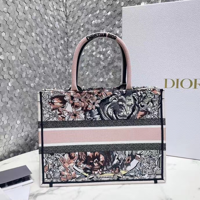 DIOR 디올