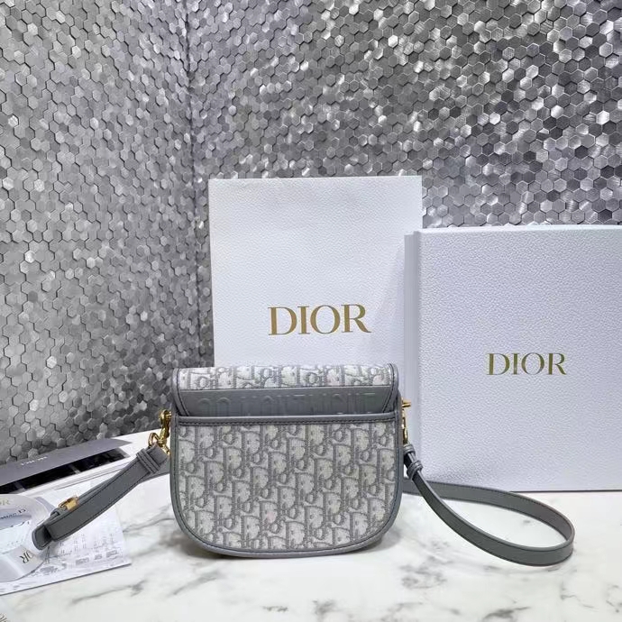 DIOR 디올