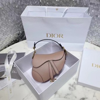 DIOR 디올