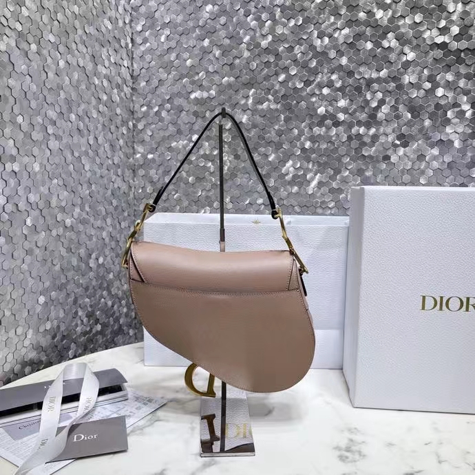 DIOR 디올