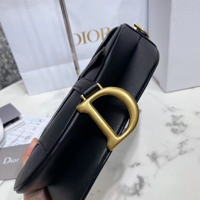 DIOR 디올