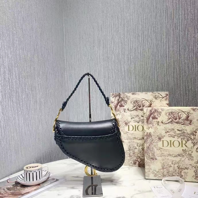 DIOR 디올