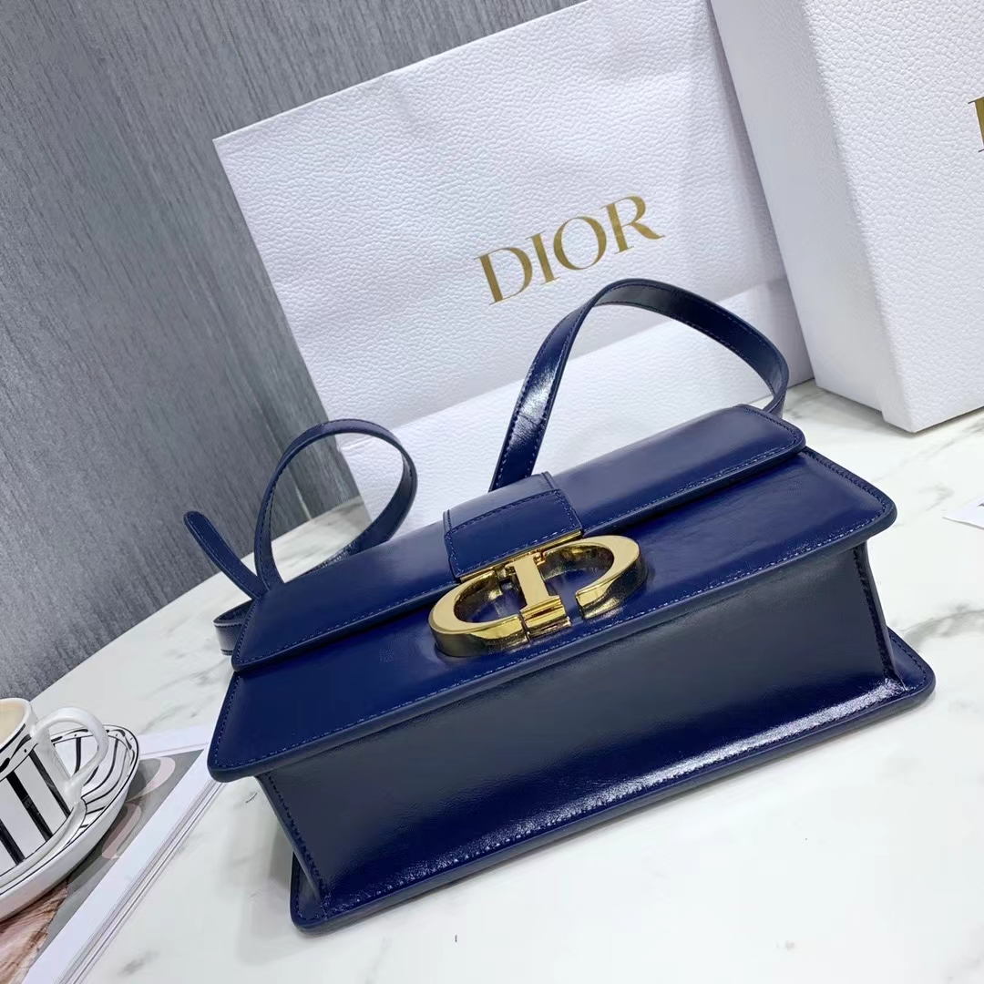 DIOR 디올