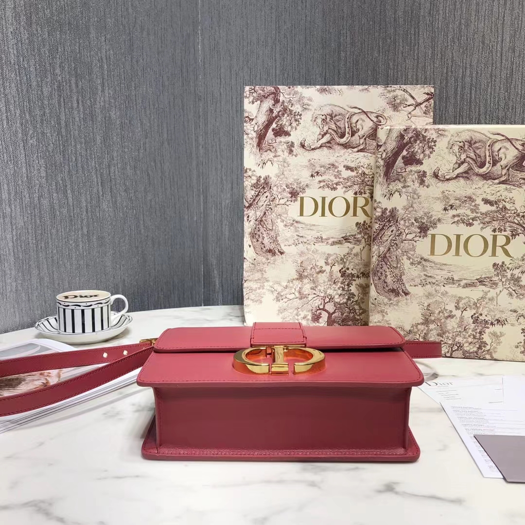 DIOR 디올