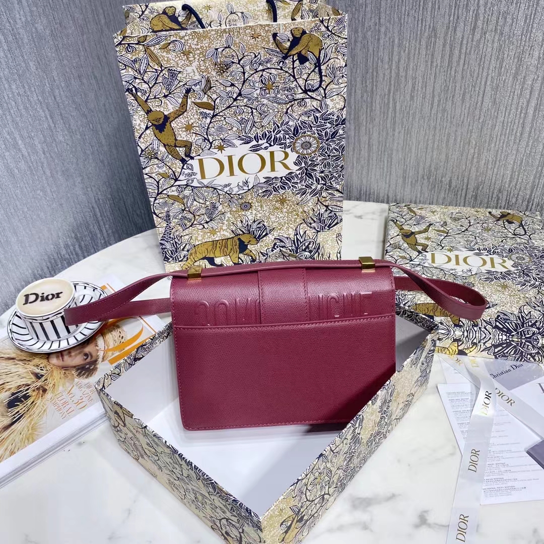 DIOR 디올