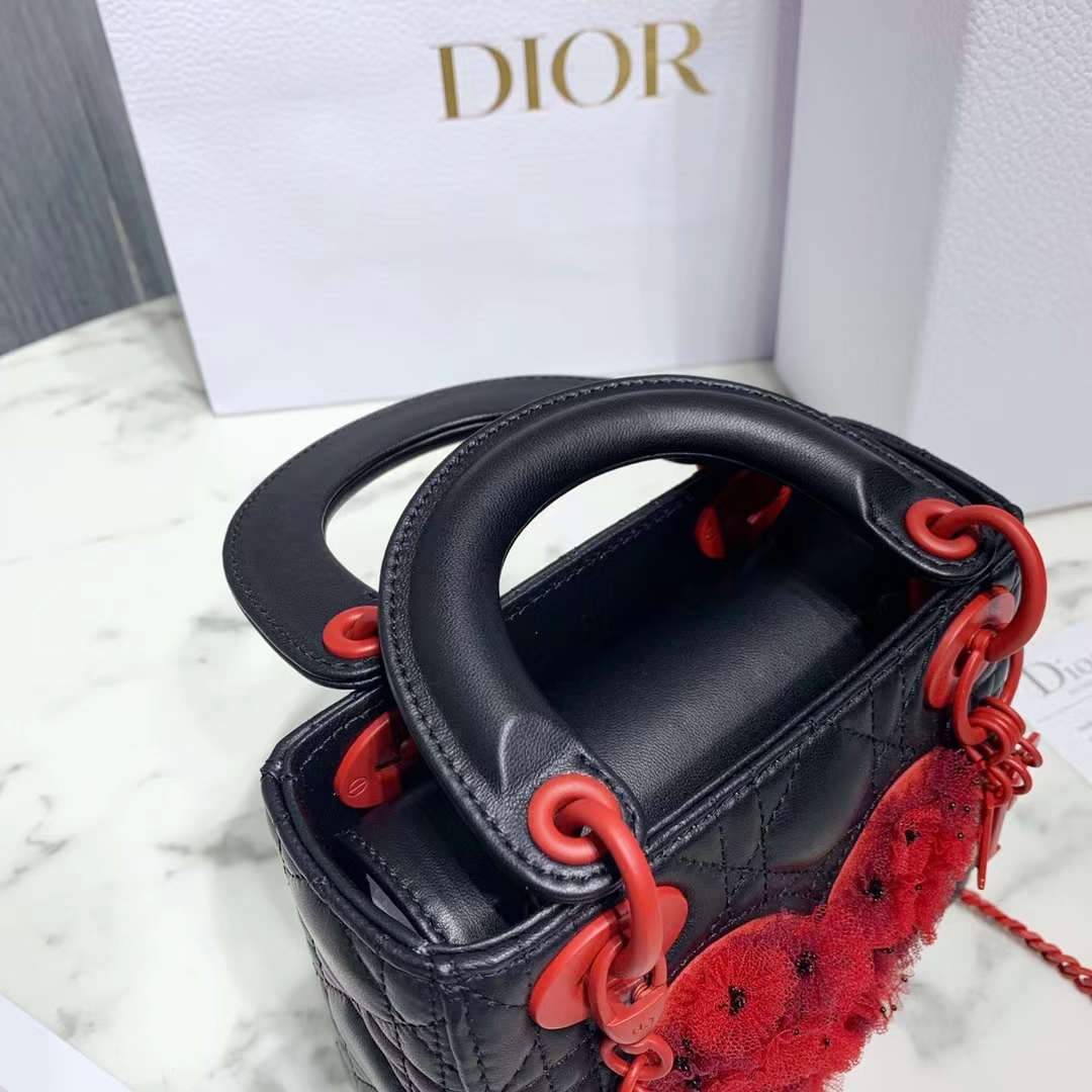 DIOR 디올