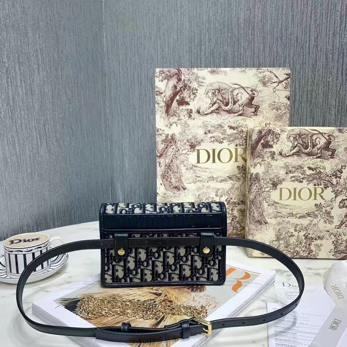 DIOR 디올