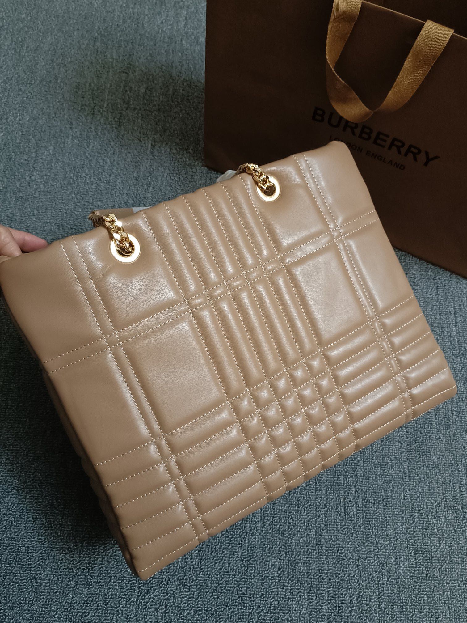 버버리[BURBERRY]