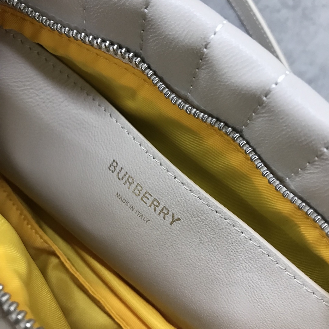 버버리[BURBERRY]