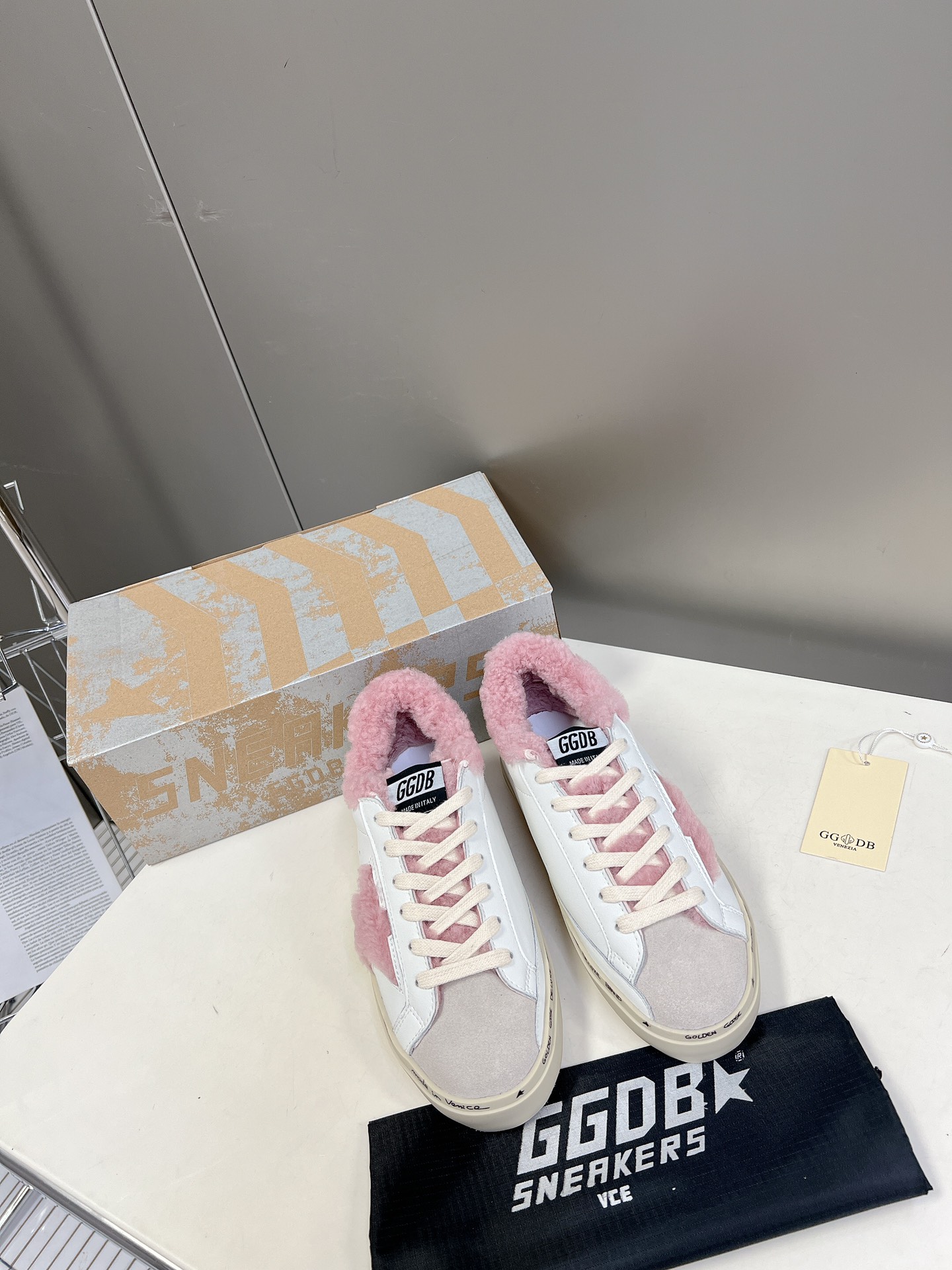 골든구스 [GOLDEN GOOSE]