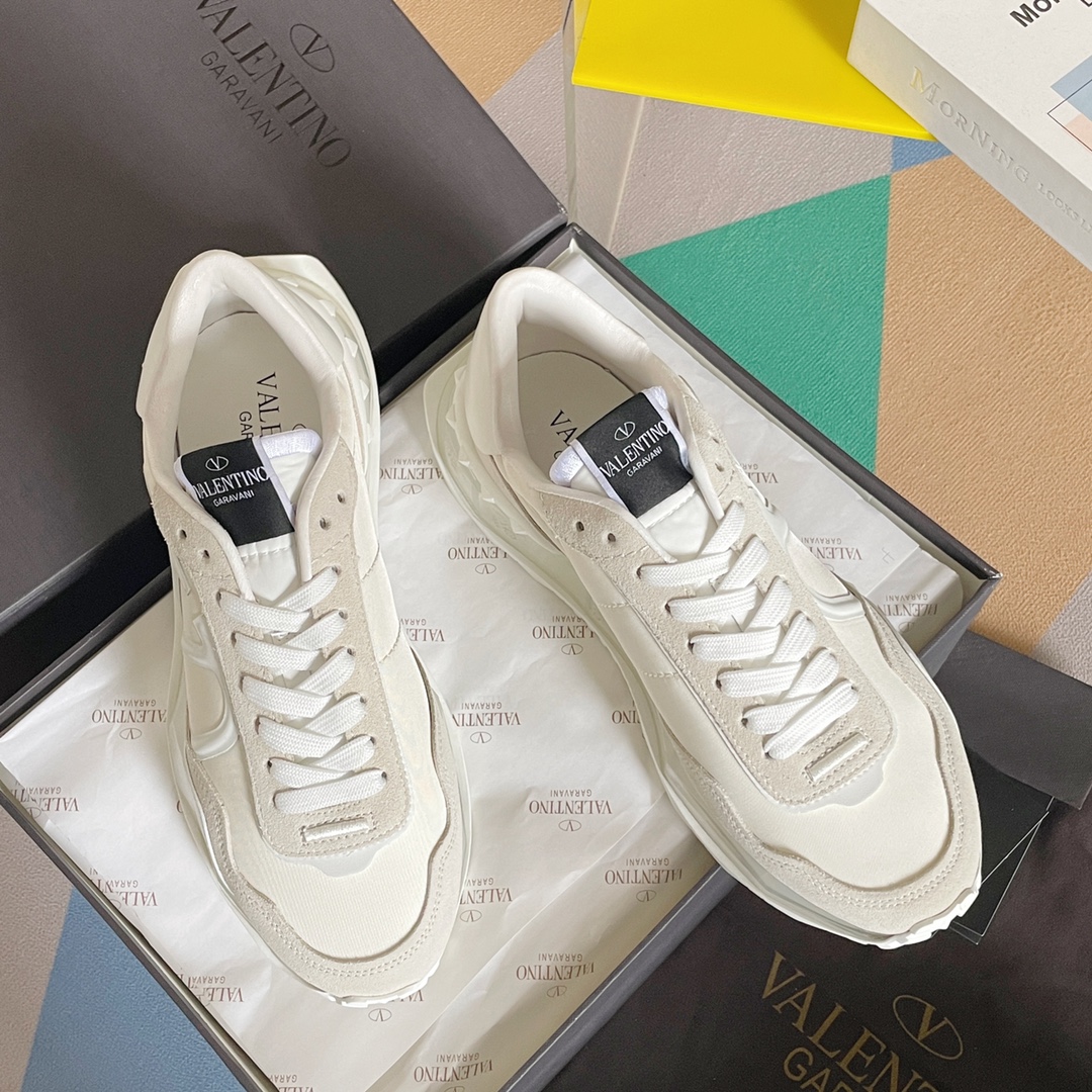 발렌티노 [VALENTINO]