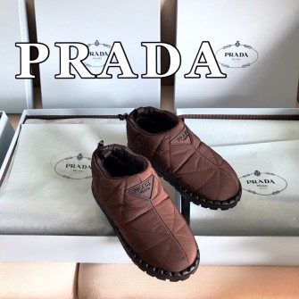 프라다 [PRADA]