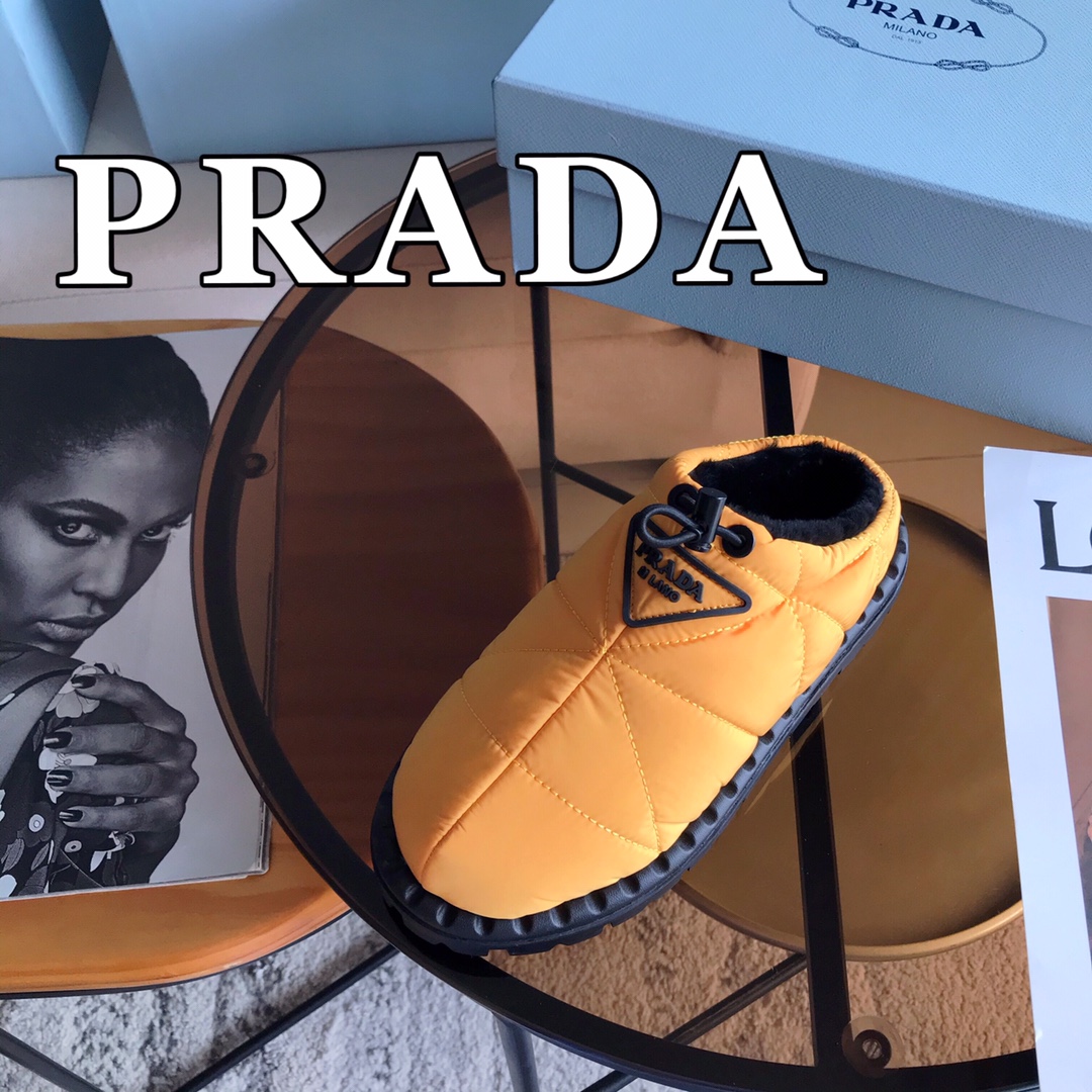 프라다 [PRADA]