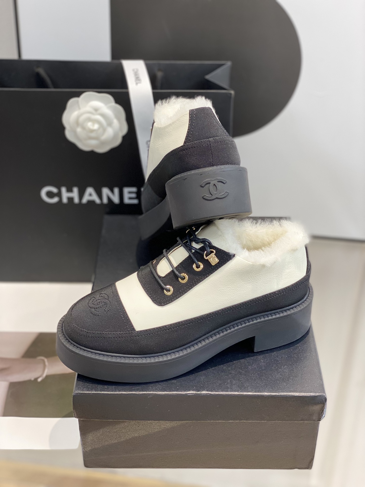 샤넬 [CHANEL]