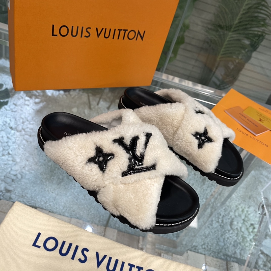 루이비통 [LOUIS VUITTON]