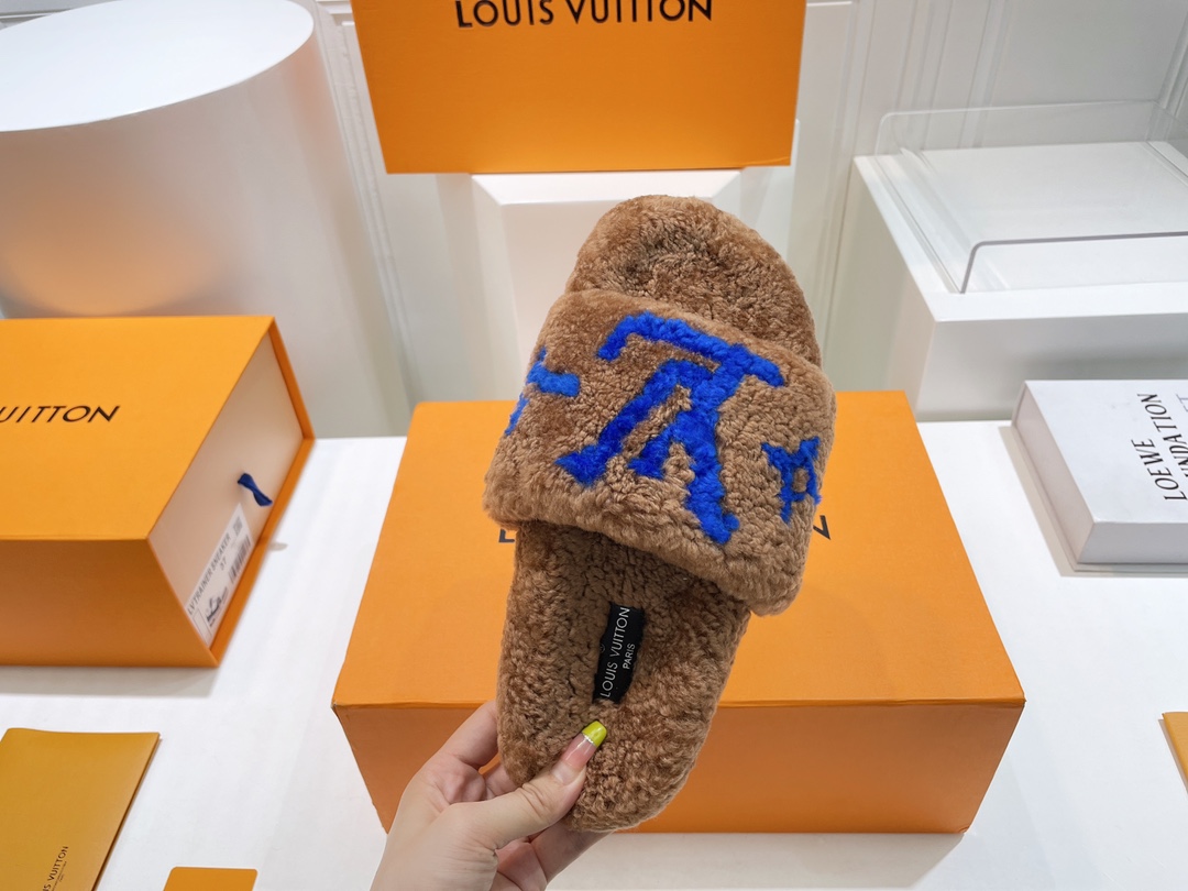 루이비통 [LOUIS VUITTON]