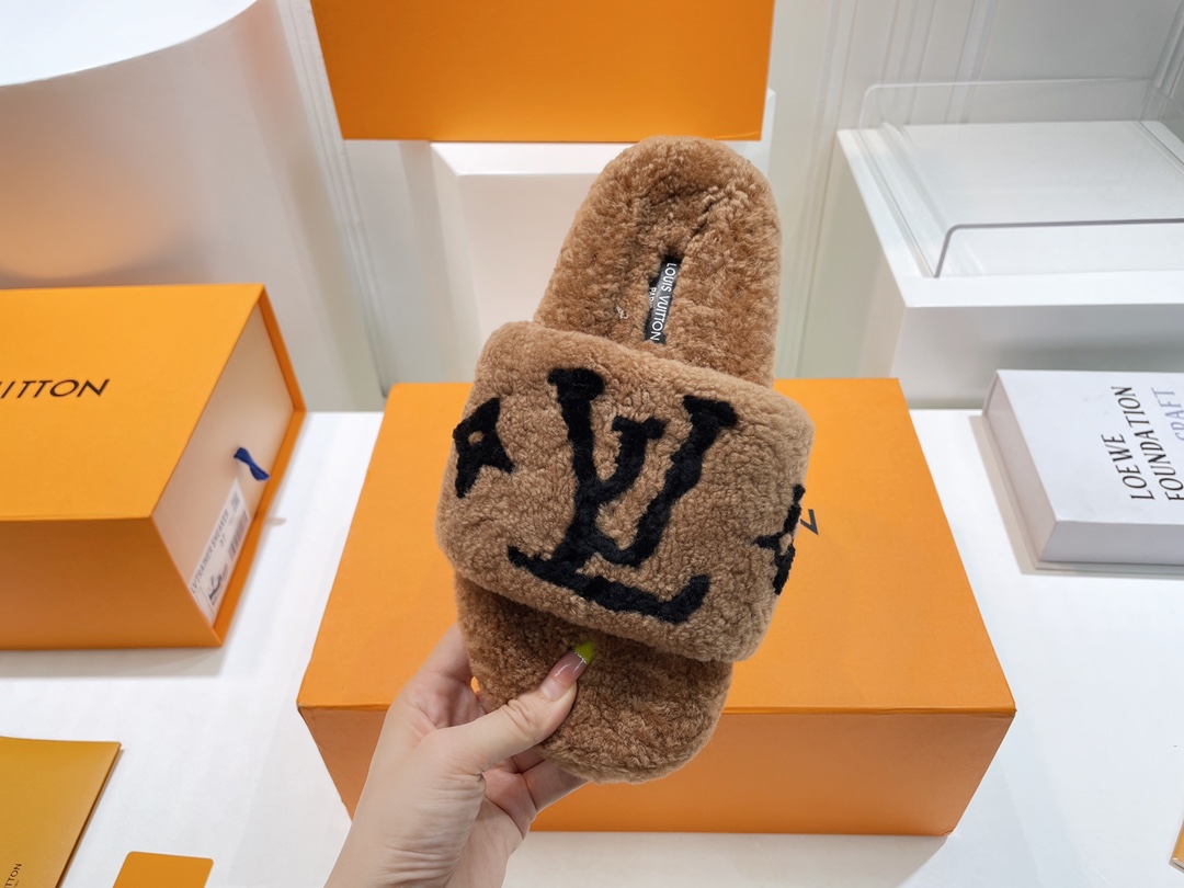 루이비통 [LOUIS VUITTON]