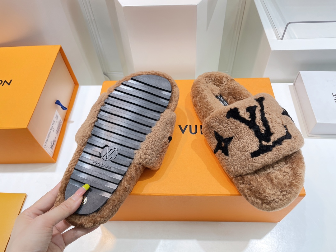 루이비통 [LOUIS VUITTON]