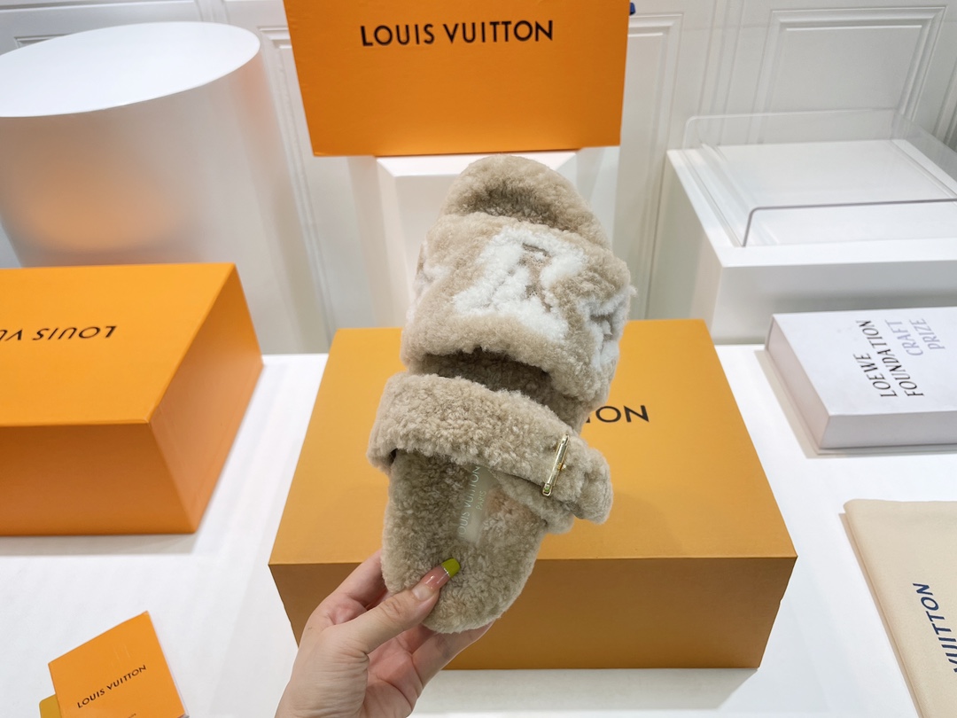 루이비통 [LOUIS VUITTON]