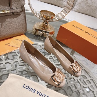 루이비통 [LOUIS VUITTON]