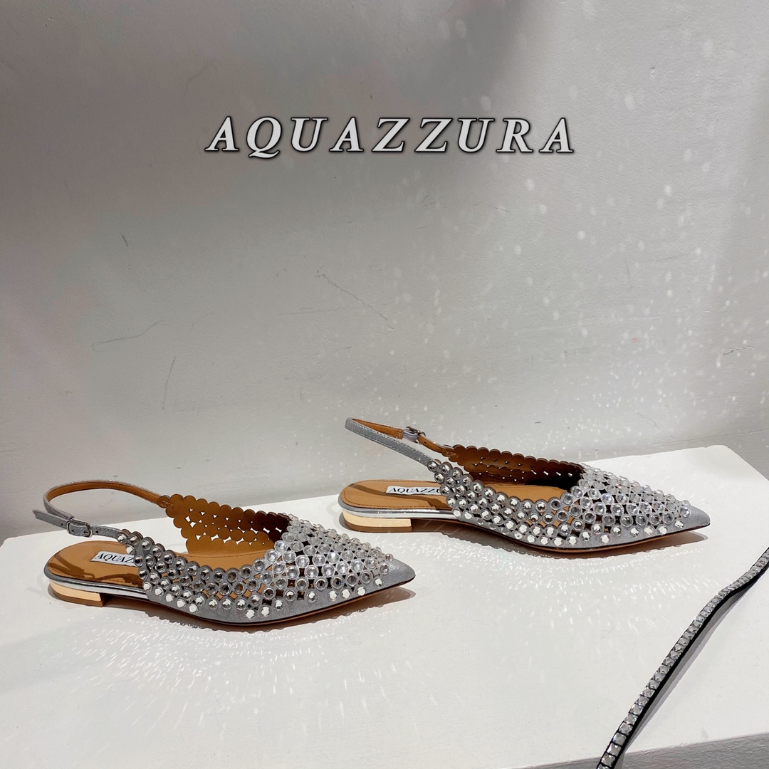 AQUAZZURA