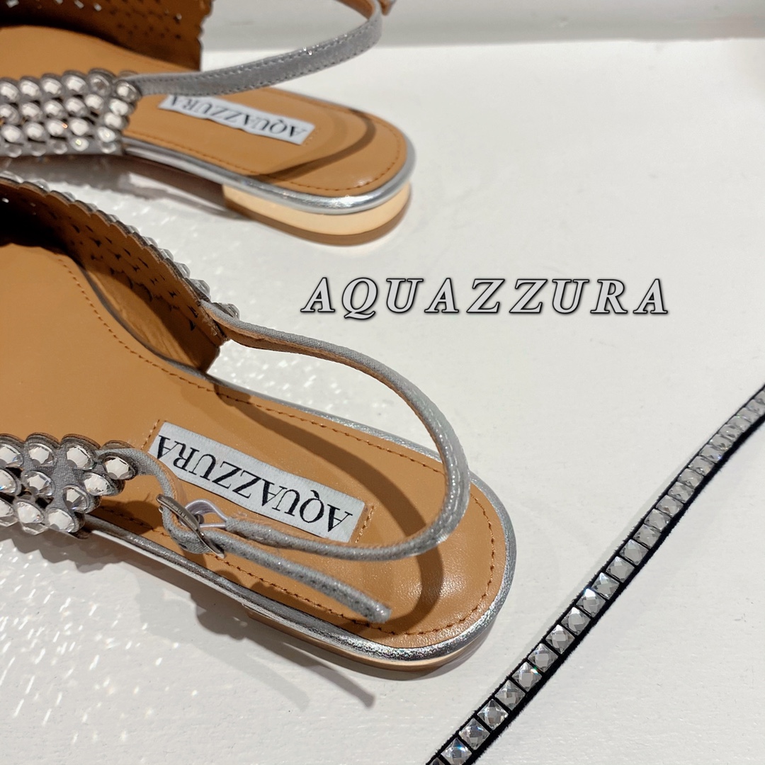 AQUAZZURA