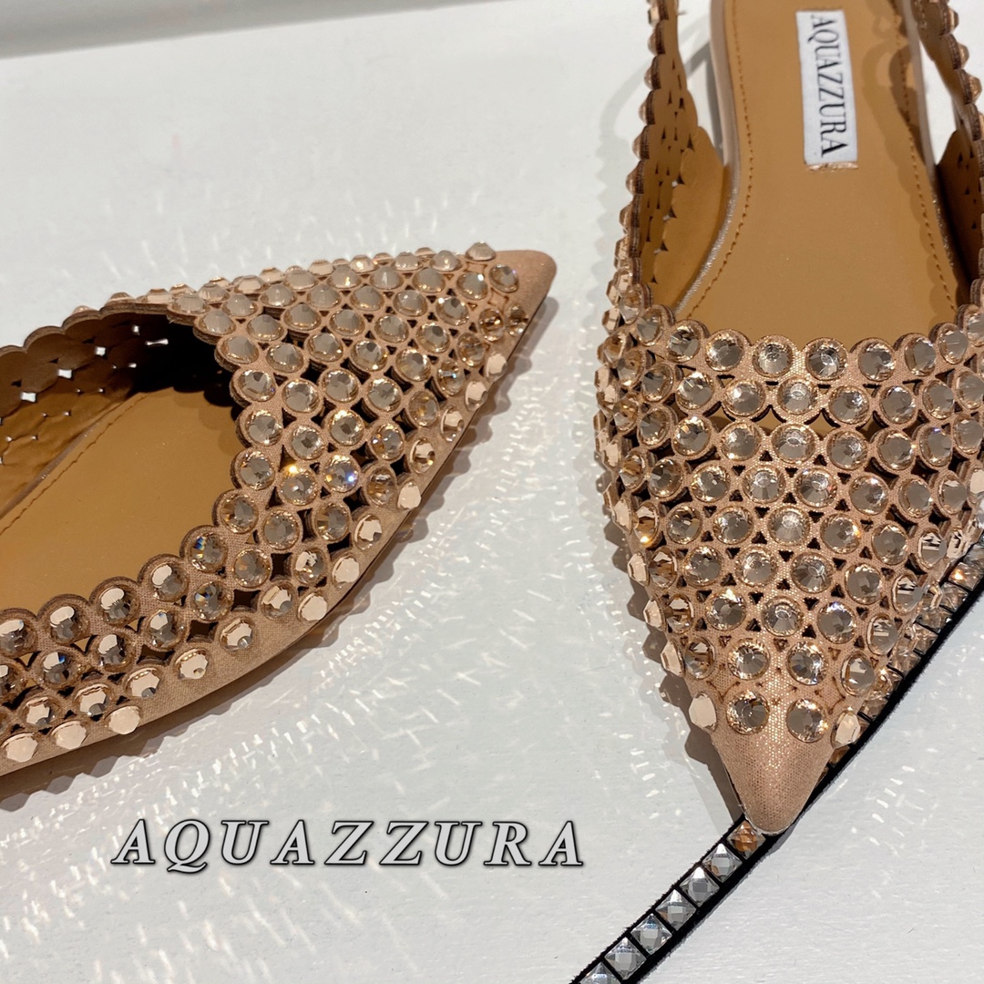 AQUAZZURA