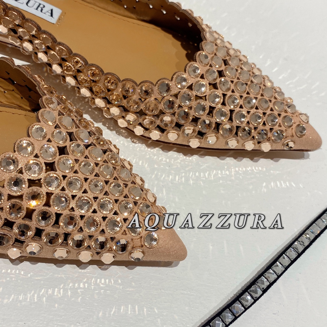 AQUAZZURA