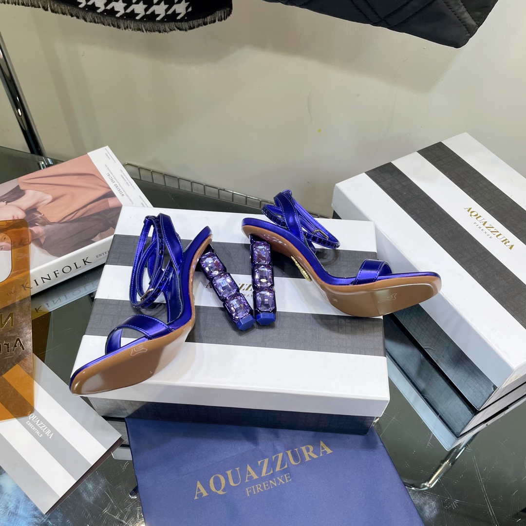 AQUAZZURA