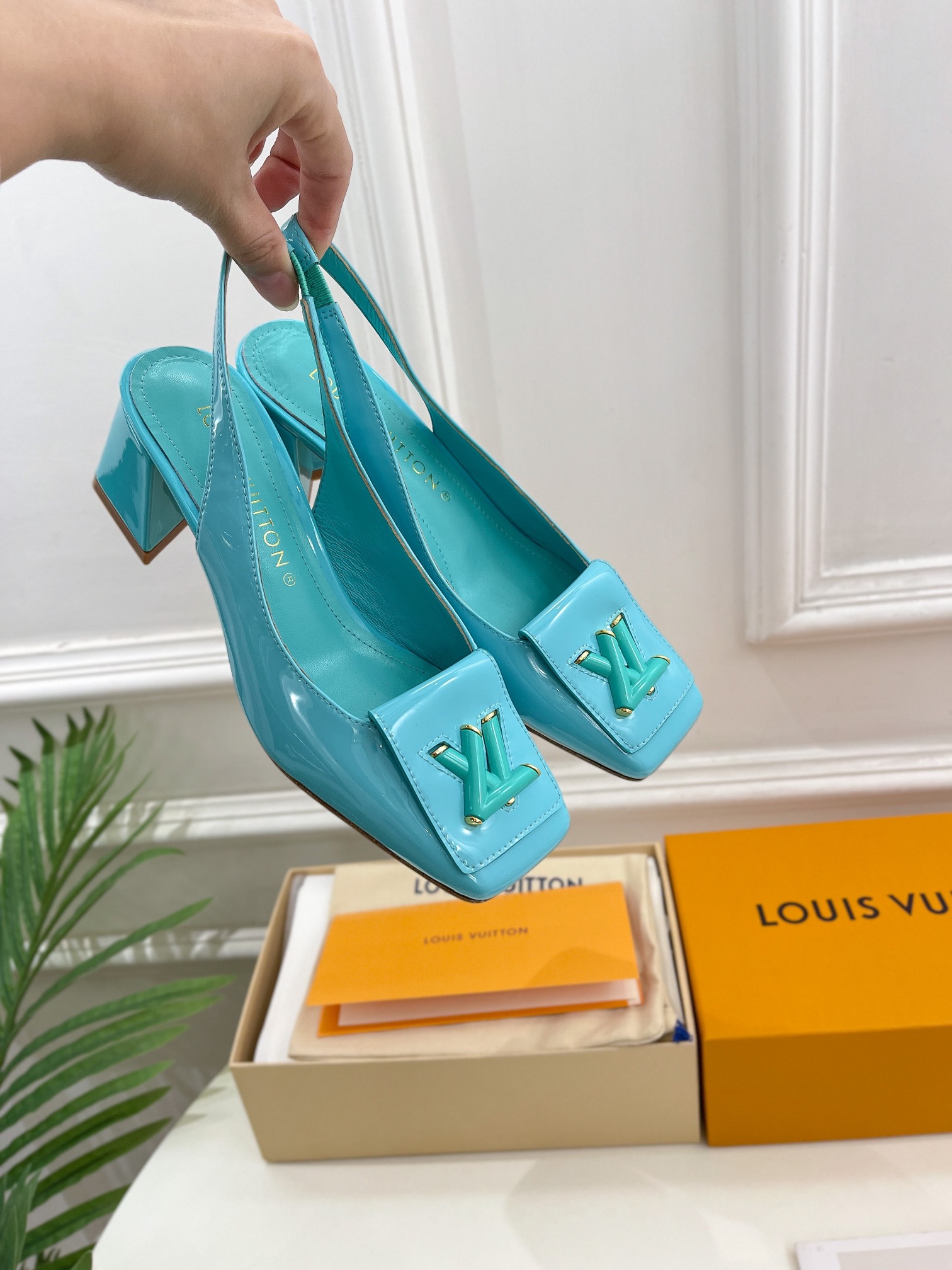 루이비통 [LOUIS VUITTON]