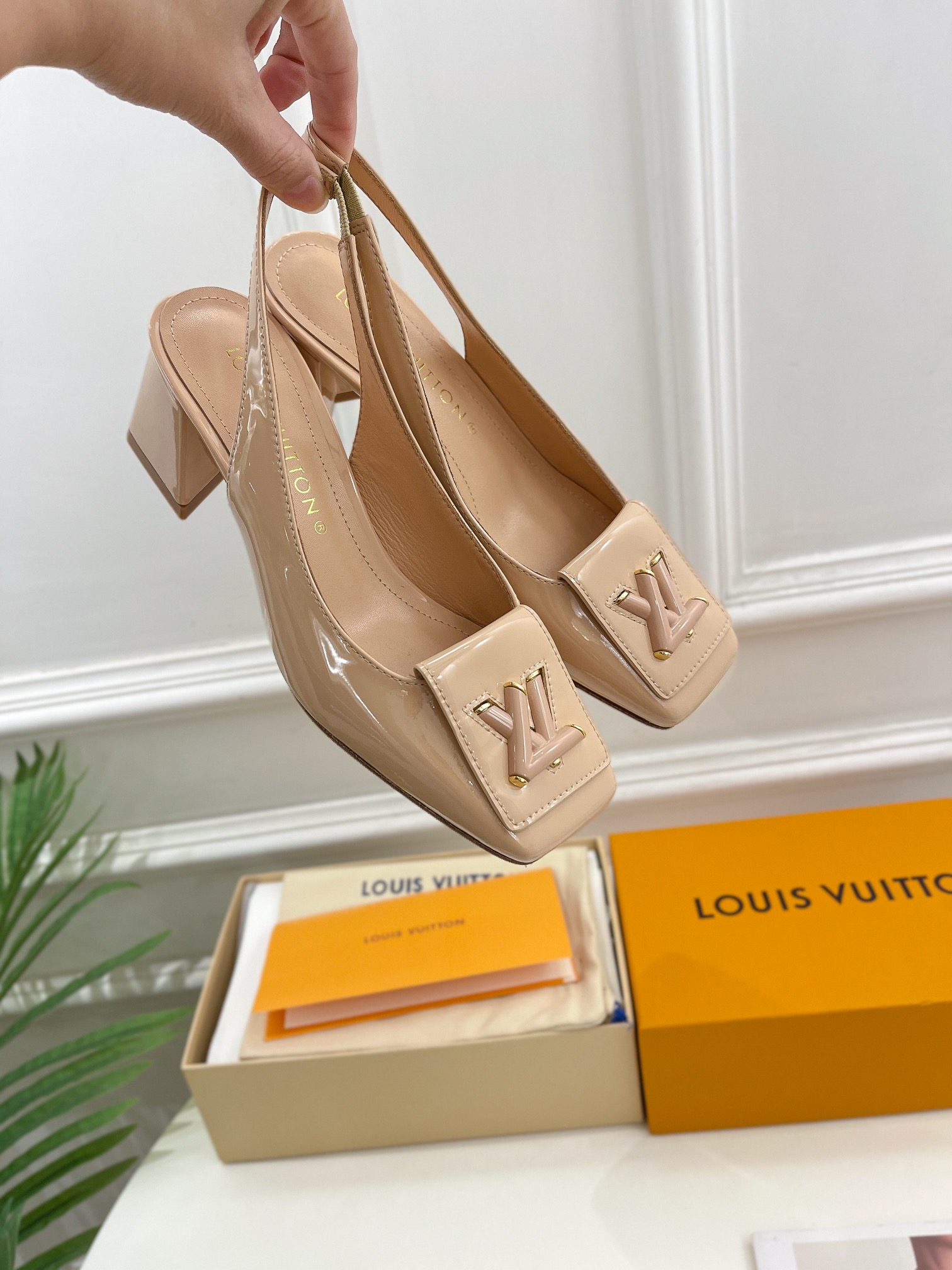 루이비통 [LOUIS VUITTON]