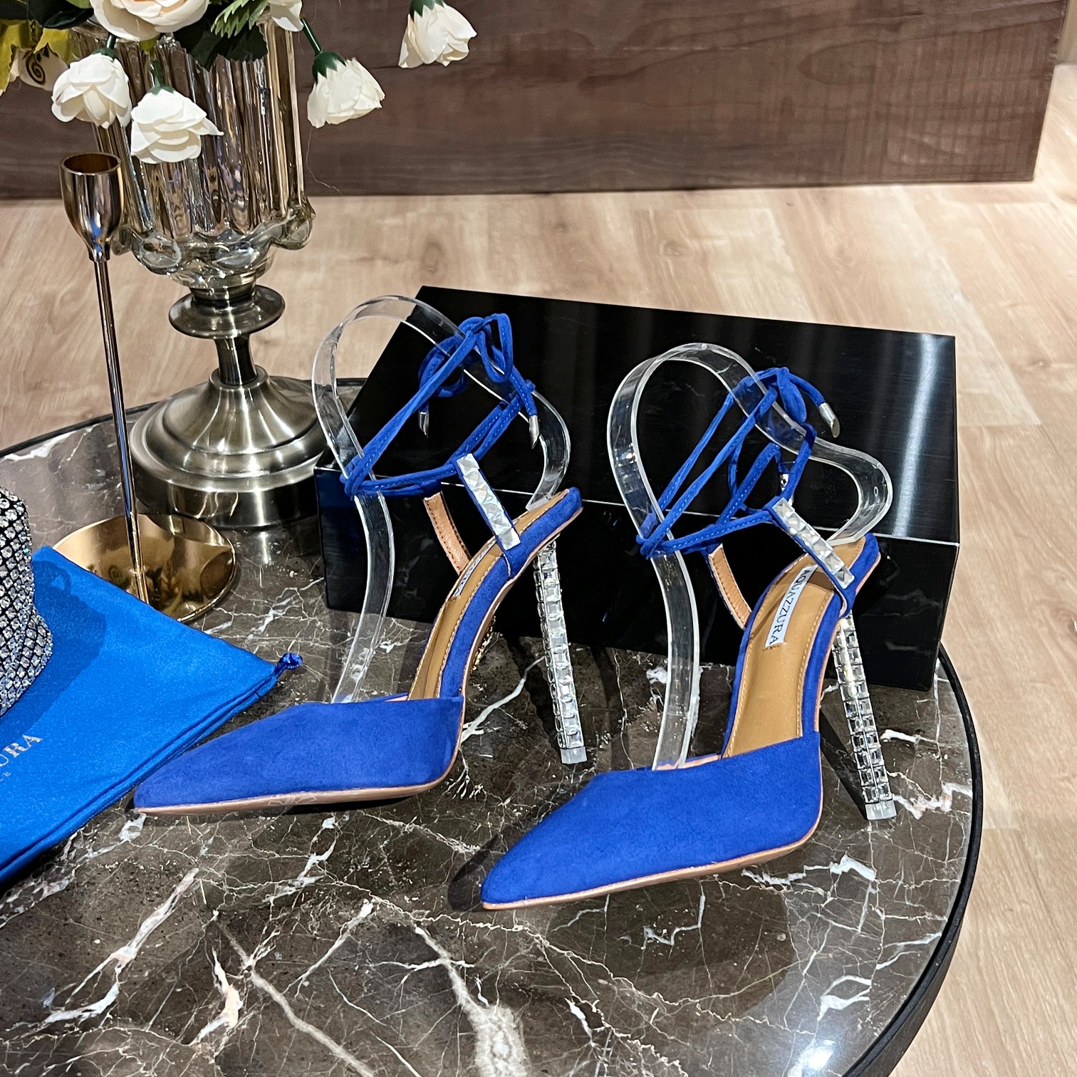 AQUAZZURA