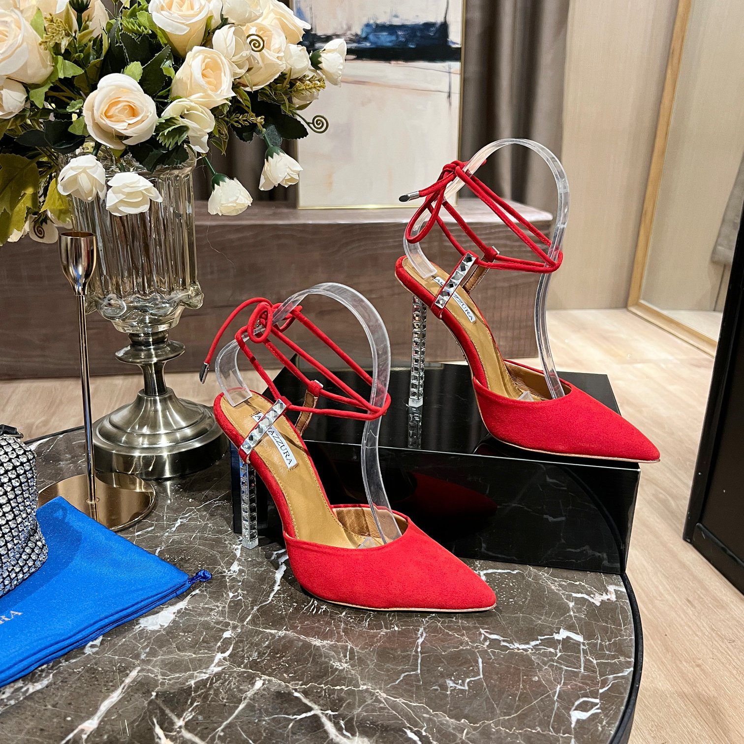 AQUAZZURA