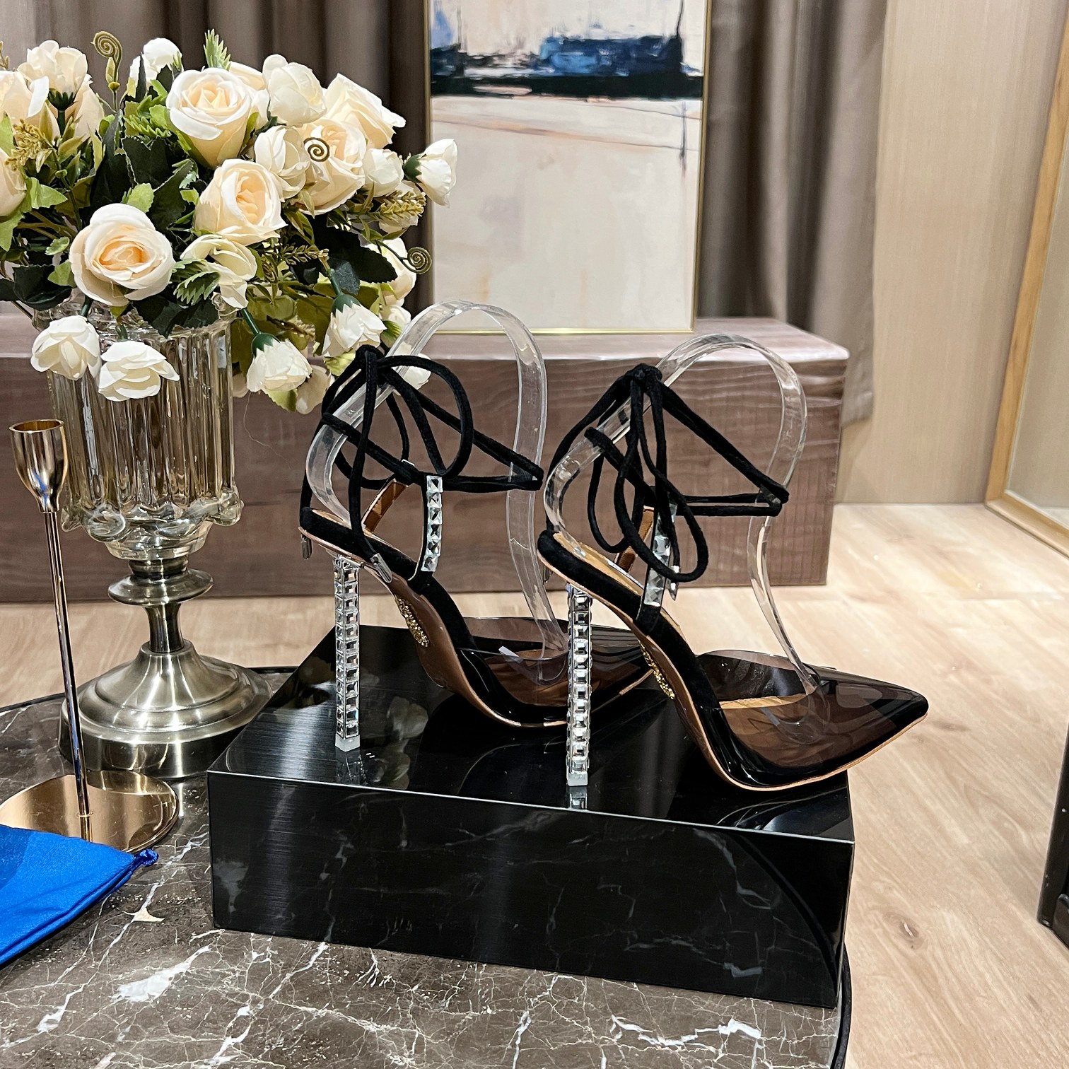 AQUAZZURA