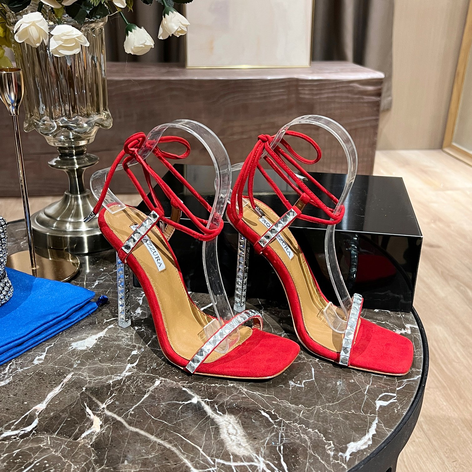 AQUAZZURA