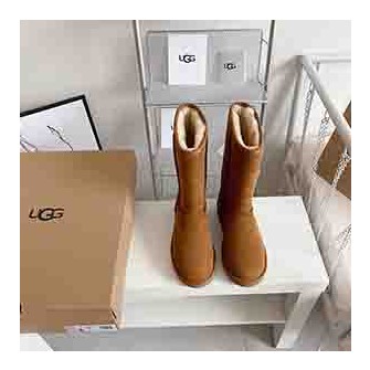 UGG 230110340