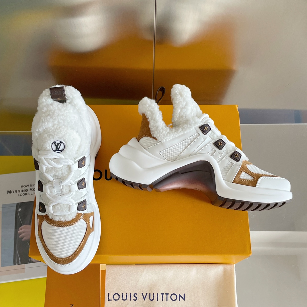 LOUIS VUITTON 루이비통230110395