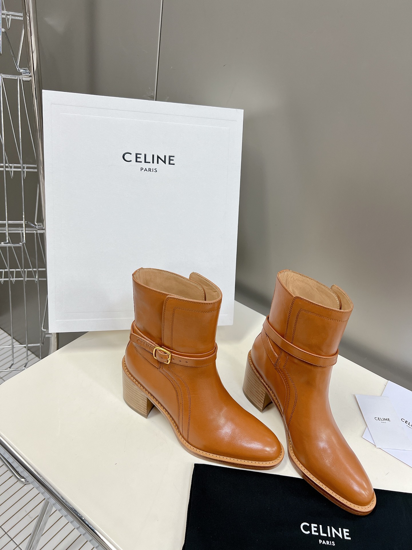 CELINE 230110400