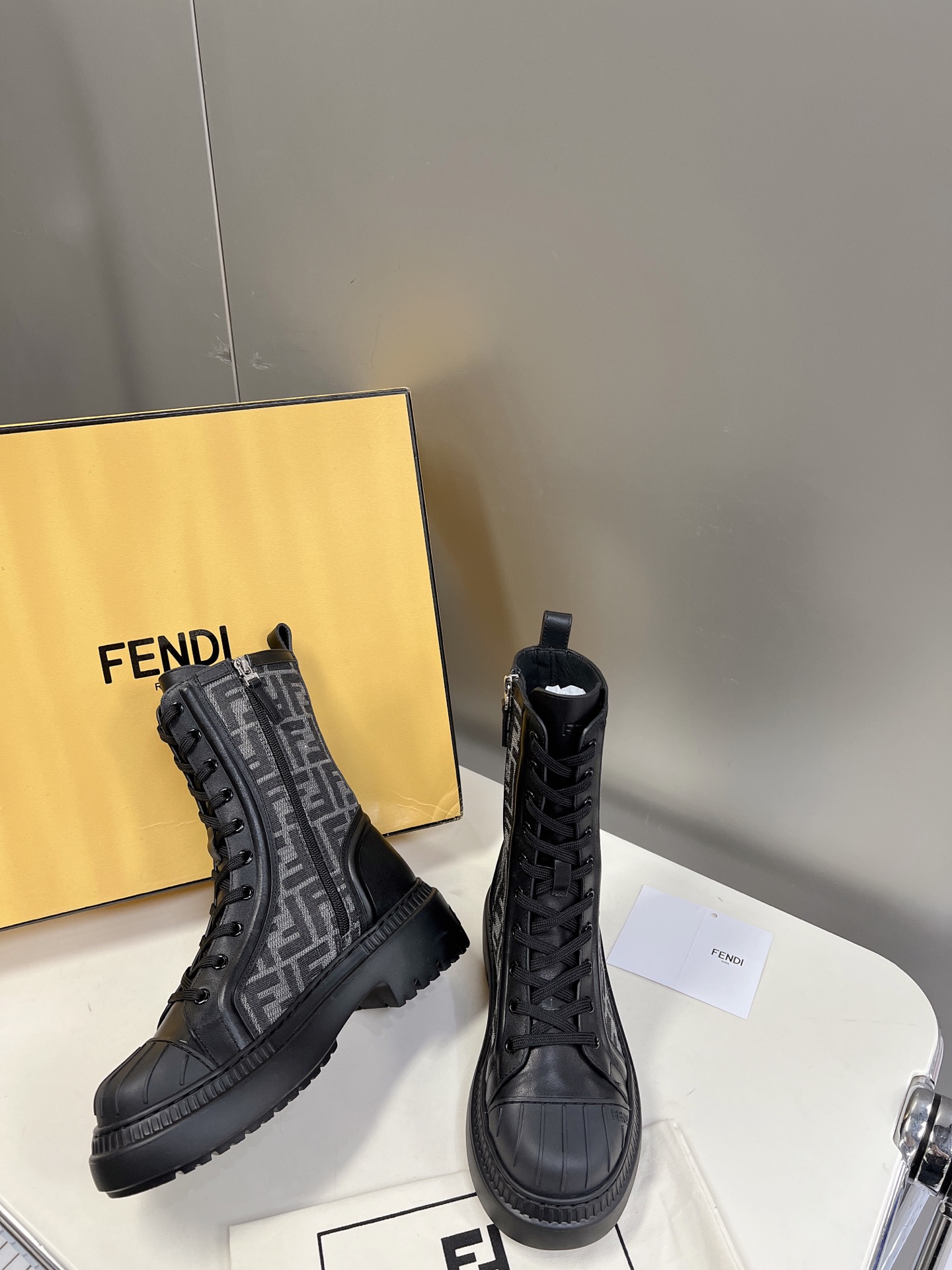 FENDI 펜디 230110455