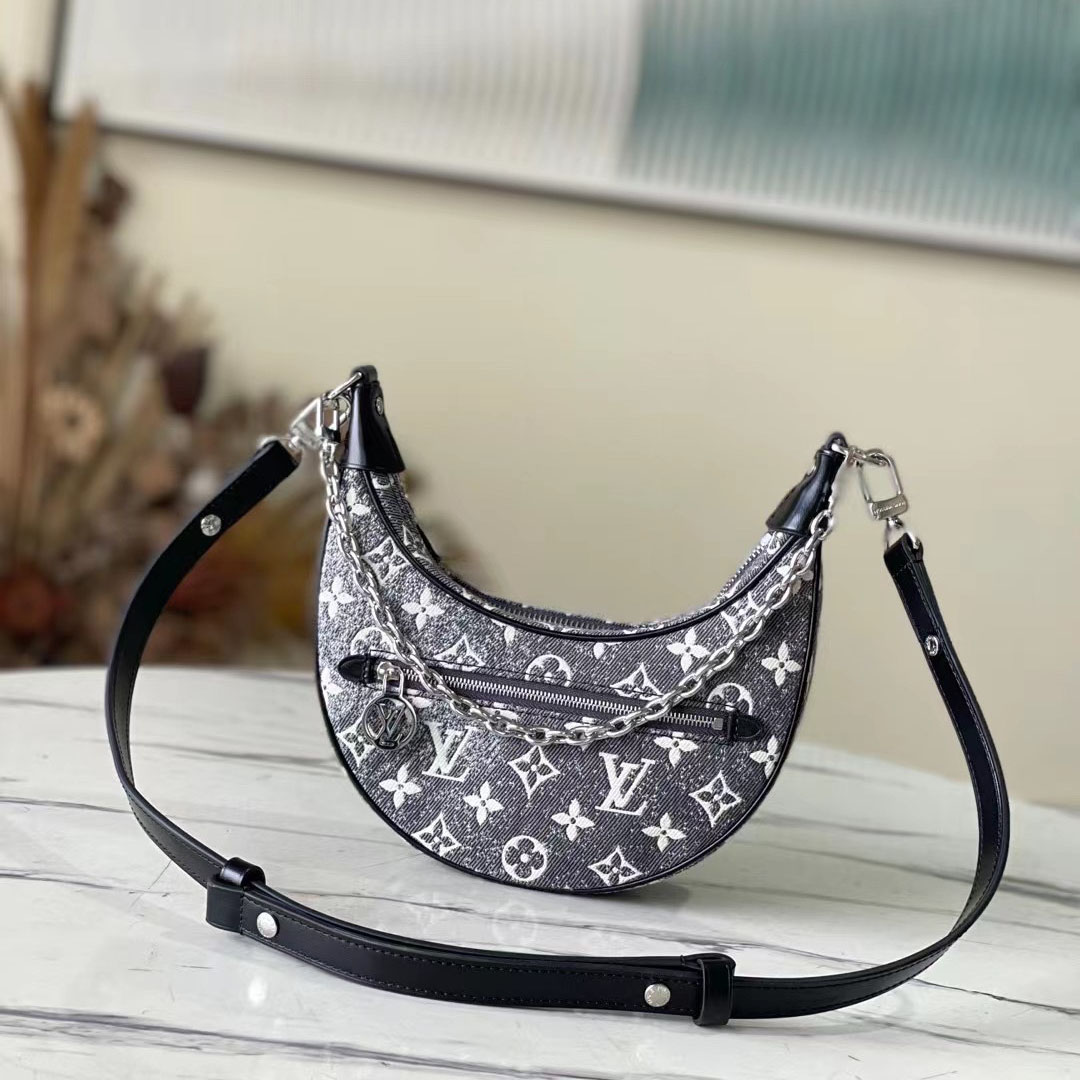 LOUIS VUITTON 루이비통 루프 M21752