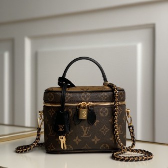 LOUIS VUITTON 루이비통 베니티 PM M45165