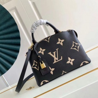 LOUIS VUITTON 루이비통 쁘띠뜨 팔레 M58913